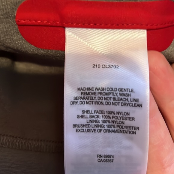 Mountain Hardware 🎿 ski/snowboarding 🏂 jacket/shell - Picture 9 of 12